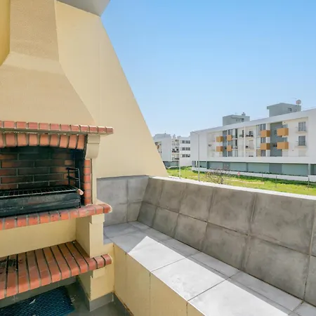 Lagos-piscine Et Mer- Do Mar *