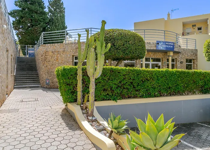 Lagos-piscine Et Mer- Do Mar Apartamento *