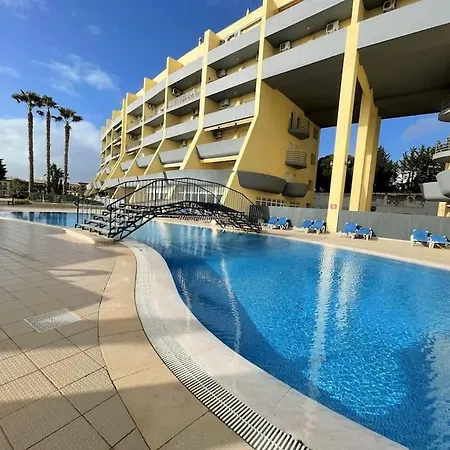 Lagos-piscine Et Mer- Do Mar *